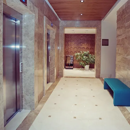 Hotel Fesa Business 4*