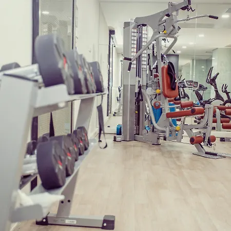 فندق فيسا للأعمال جبز