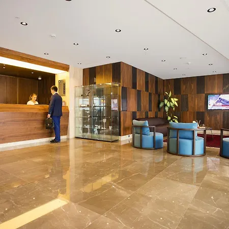 Fesa Business 4*