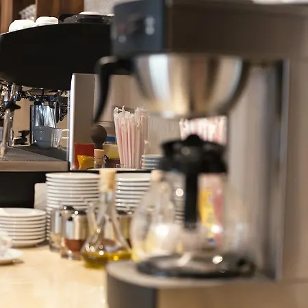 فيسا للأعمال 4*