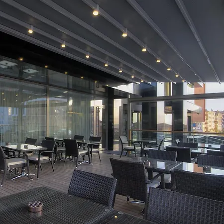 فيسا للأعمال 4* جبز